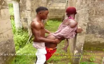Banging a Lagos street girl inside uncompleted building